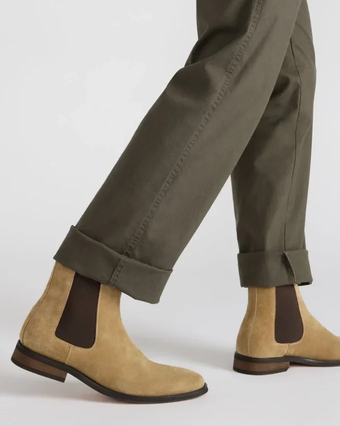 Aldair Taupe Ruskind