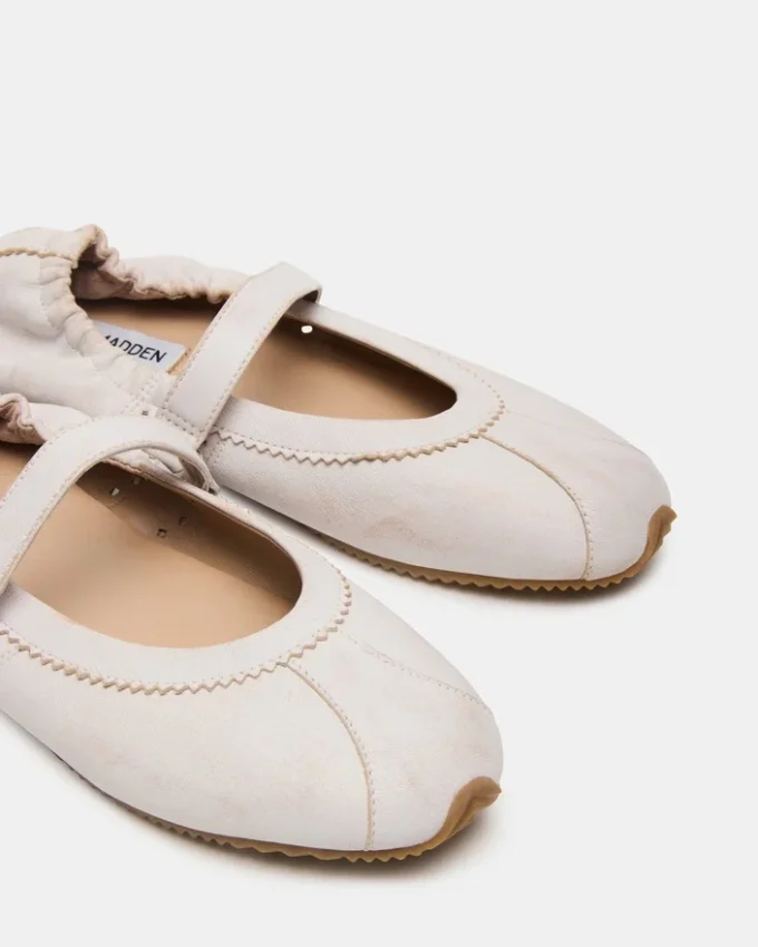 Anaya hvid distressed