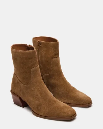 Daney Taupe ruskind