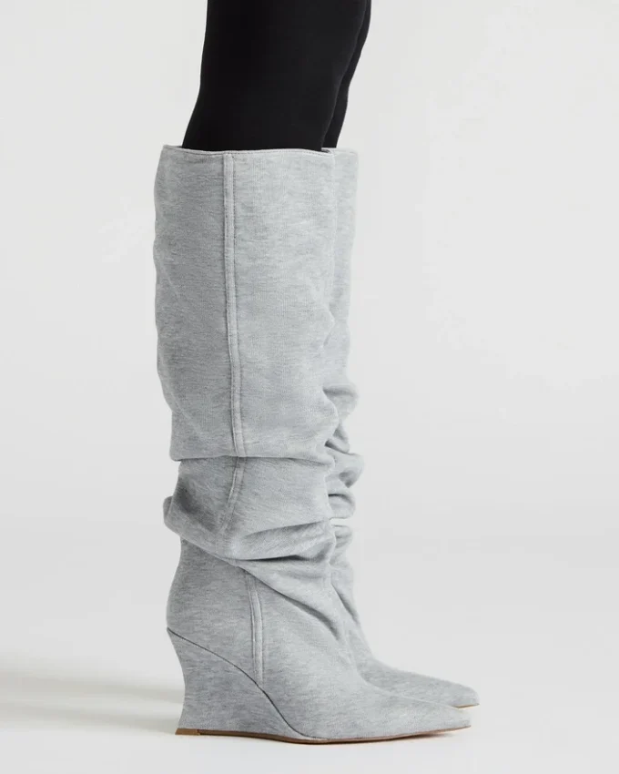 Distortion gråt stof