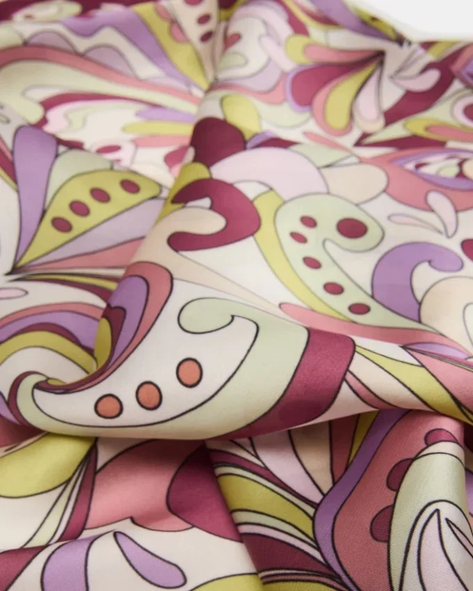 Lavendelprintet tørklæde