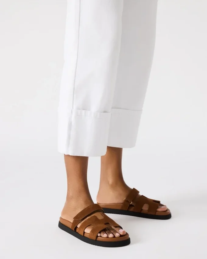 Mayven kamel ruskind