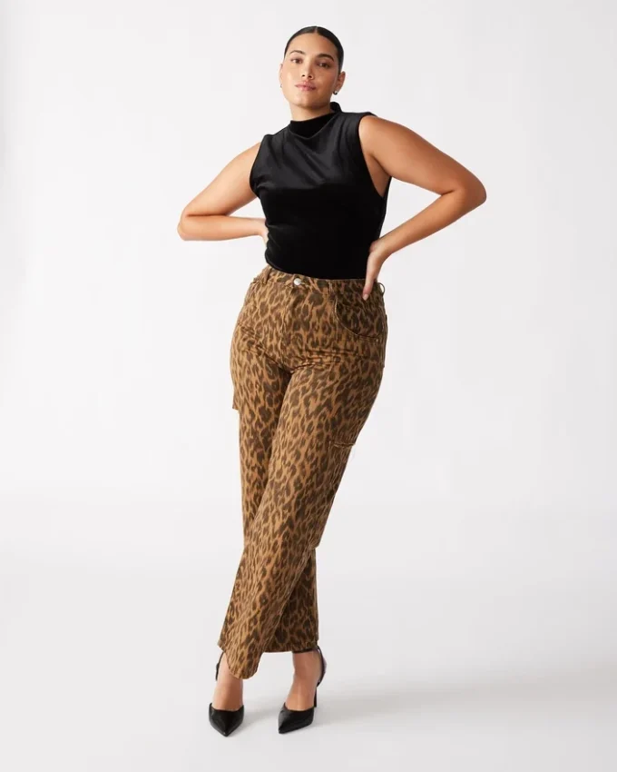 Nikola bodysuit, sort