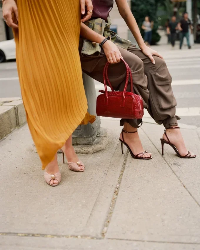 Anise-taske i rødt krokodilleskind