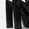 Scotlyn Black Crocodile