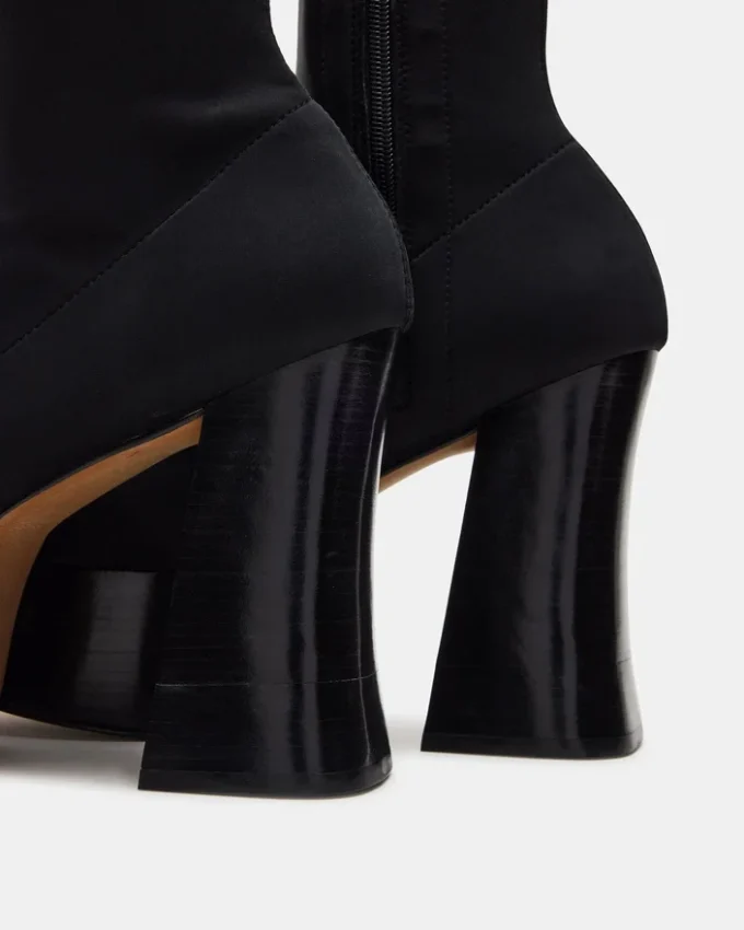 Soho Black Soho Black