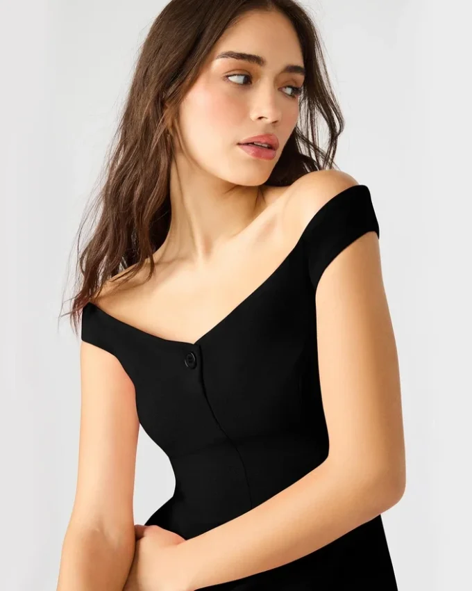 Yana-kjole, sort Yana-kjole, sort